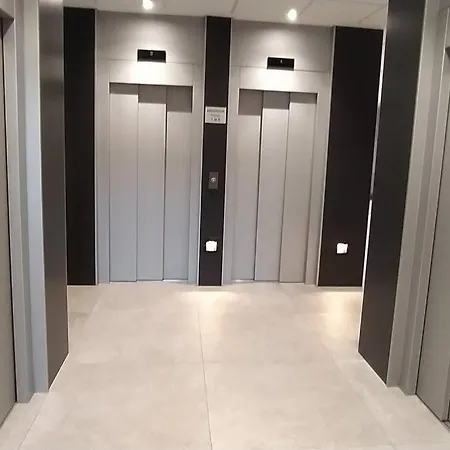 En Playa Del Arbeyal * Gijón